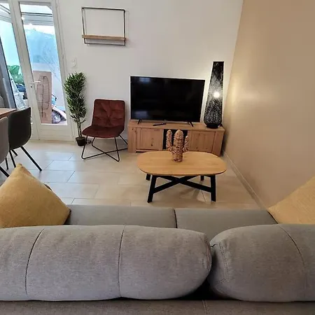 Magnifique Maison Proche Centre-ville/ Climatisee וילה