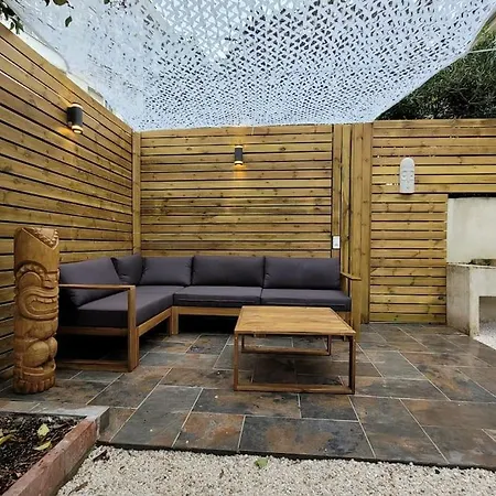 Magnifique Maison Proche Centre-ville/ Climatisee